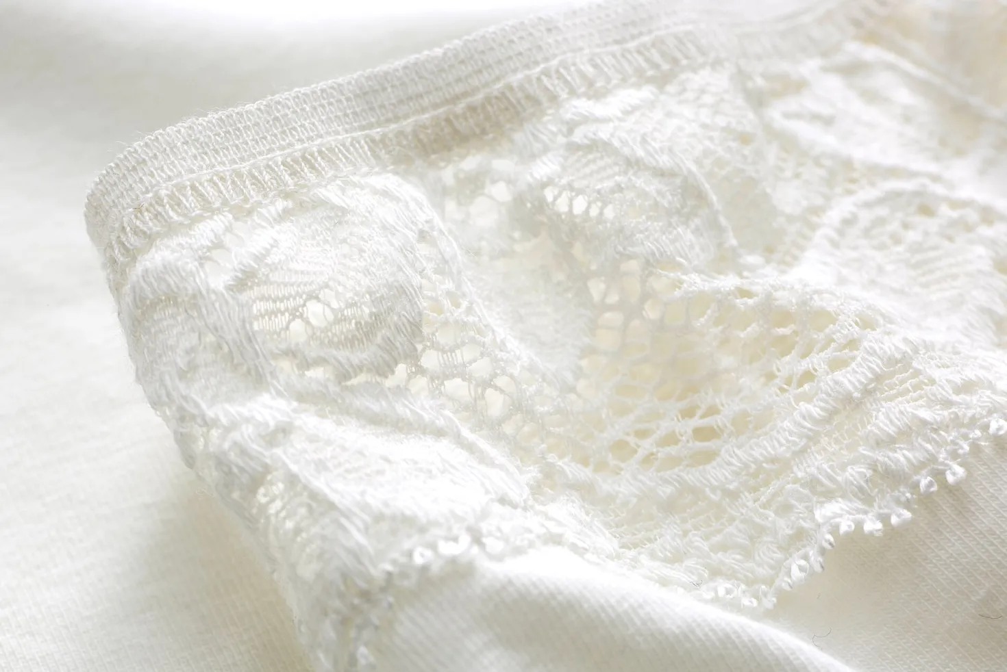 Damen-Jazzpants mit Spitze