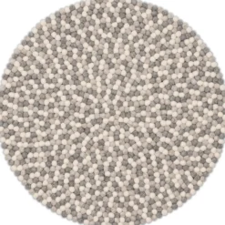 Filzkugelteppich