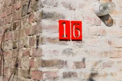 Hausnummer Spiekermann Industrial