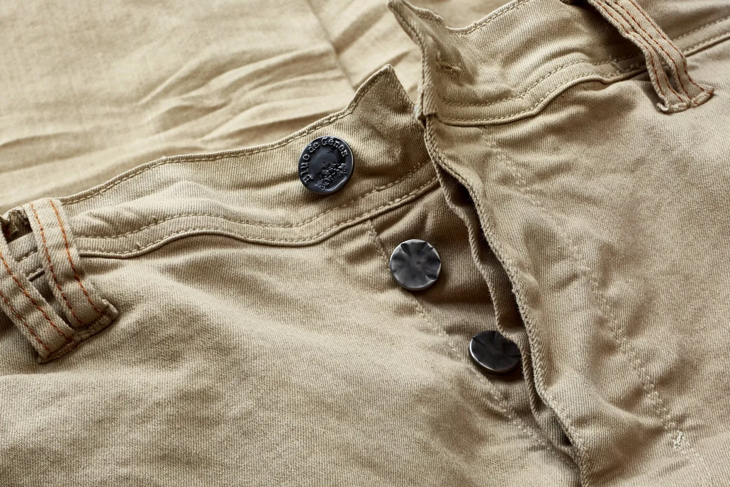 Herren-Chinohose