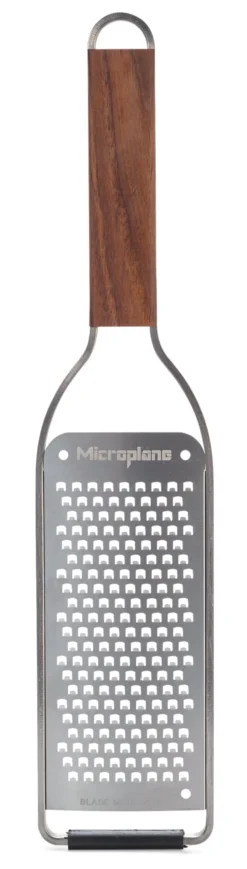 Microplane-Reibe grob