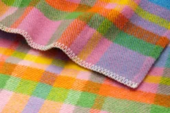 Schurwolldecke bunt kariert